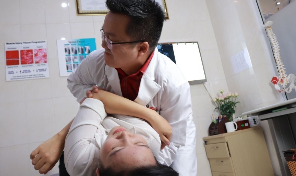 phương pháp chiropractic là gì