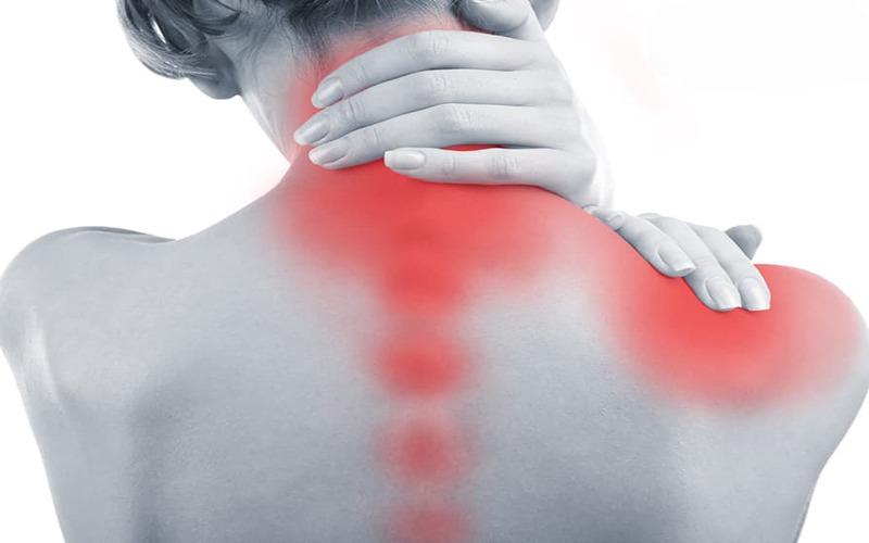 triệu chứng thoát vị cổ