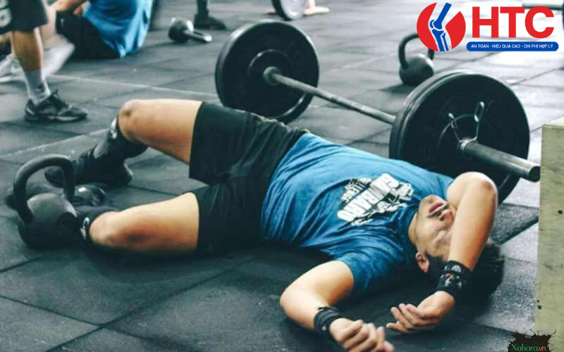 tập gym bị đau khớp gối